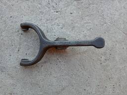 Вилка щеплення мерседес 609 - 814 .