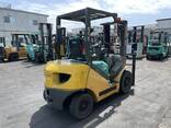 Вилковий автонавантажувач Komatsu на великих 12 колесах. Модель:FG20C-16. - фото 3