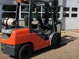 Оренда вилкового навантажувача 1,5, 2, 2.5, 3, 3.5, 4, 5, 6, 7 тонн!