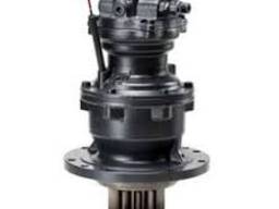 Выполняем ремонт редукторов поворота башни и бортовых редукторов