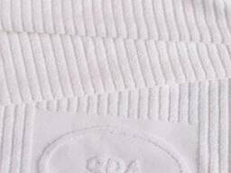 Вышивка логотипа на полотенце