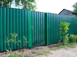 Забор из профнастила с установкой под ключ в Запорожье