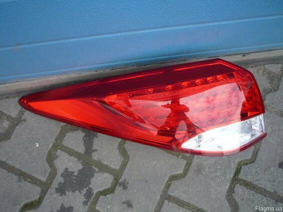 Задние фонари ( правый левый ) Hyundai i40 2012-2014 б\у