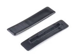 Заглушка крепления рейлинга на крышу Mazda 2004-2013 CX-5, CX-7 ( GJ6A505A1 ). ..