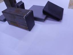 Заглушка пластиковая для металлических труб 100х100