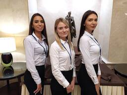 Замовити хостес на захід чи виставку Київ та Україна