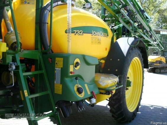 Запчасти на прицепной опрыскиватель John Deere (Джон Дир)