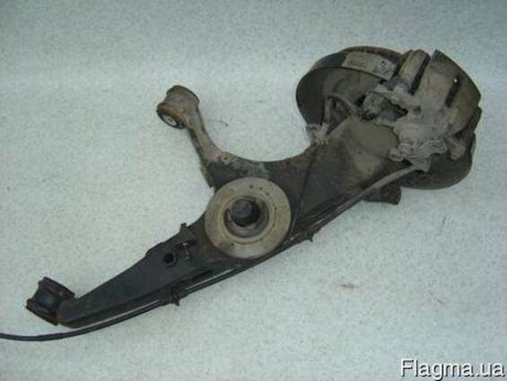Запчастини Т5 Ступиця Volkswagen Т5