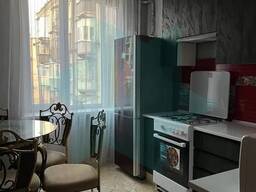 Здам. 1-к. кв. 3/5, самий центр, пр. Дмитра Яворницького 46.