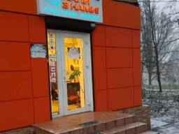 Здам. Магазин 42 м. кв. пр. Олександра Поля