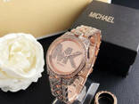 Женские часы Michael Kors качественные . Брендовые наручные часы с камнями золотистые. ..