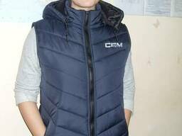 Стеганный жилет женский с лого, пошив под заказ