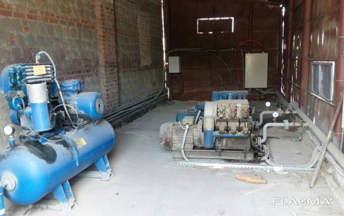 Житомир. Металістів 11. Продам виробничу базу.