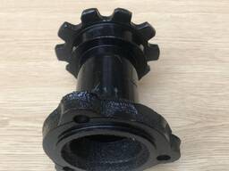 Звездочка опорно-приводного колеса (z=10, t=31.75) (со ступицей) СЗЮ 01.090/СЗЮ 01.101